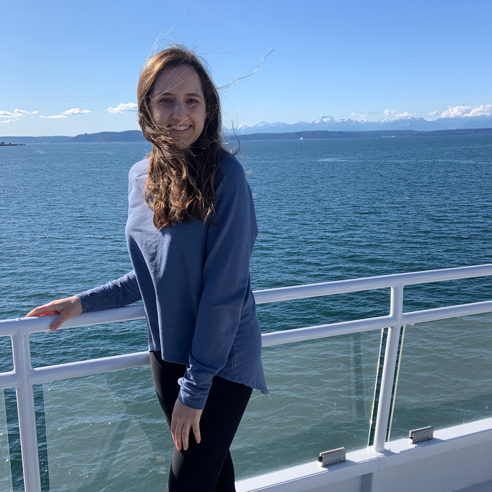 Meet your Posher, Brooke